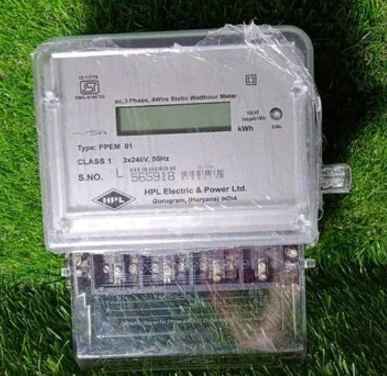 Three Phase Digital Energy Meter -/5 TP LCD